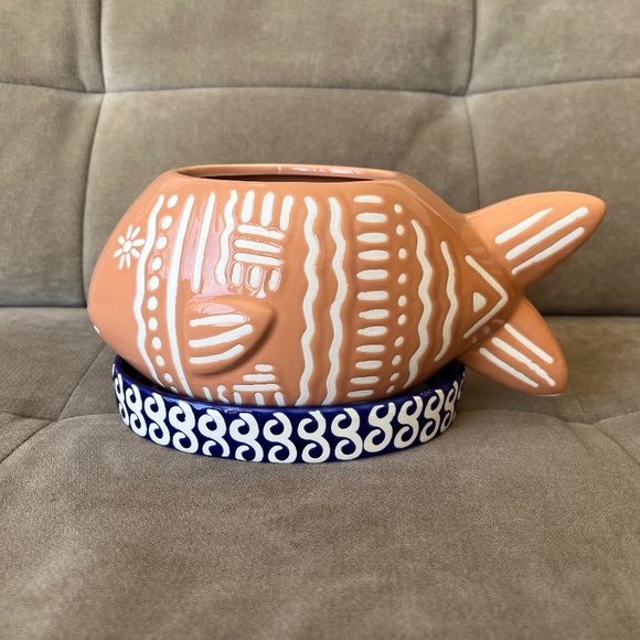 Sonoma Goods For Life Other - Sonoma Goods For Life® Fish Planter Table Decor
